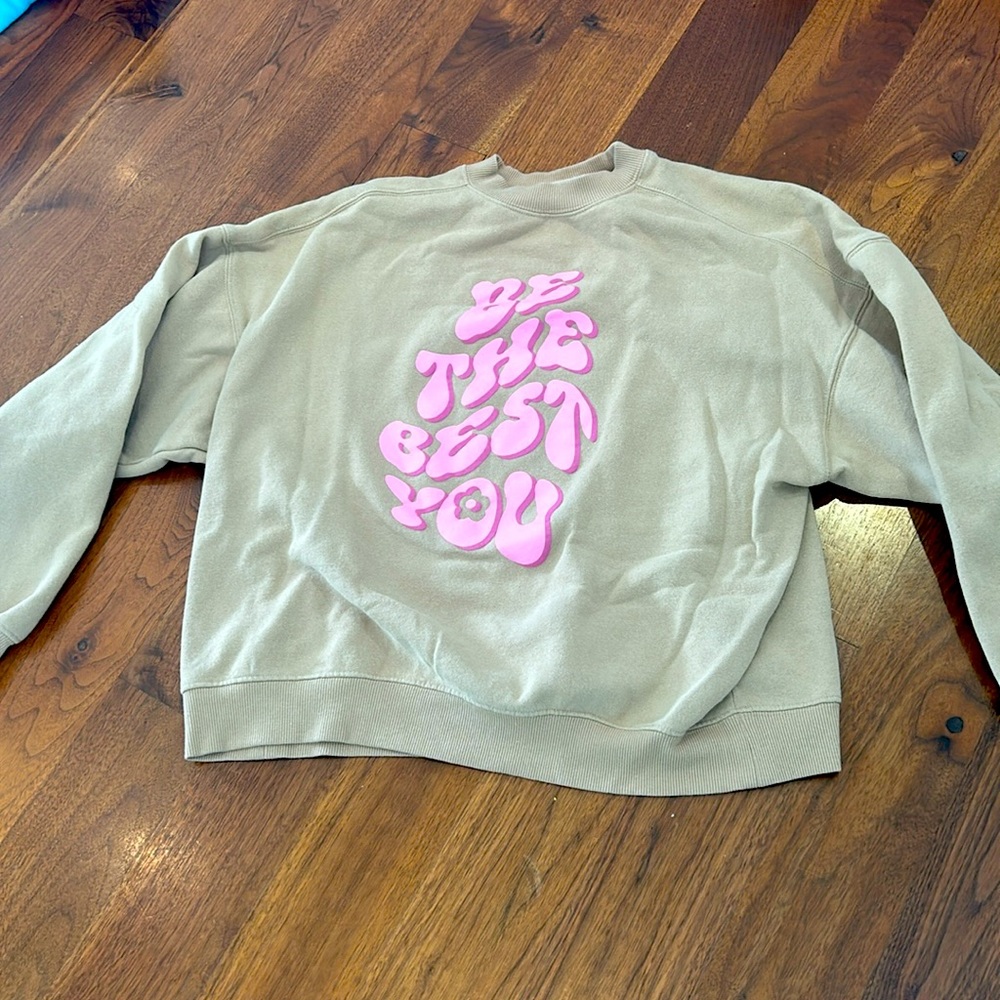 Beige crew neck from cotton on